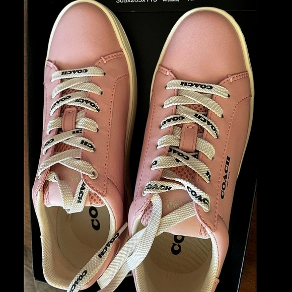 COACH Clip Low Top Blossom Pink Leather Sneaker - Picture 7 of 7